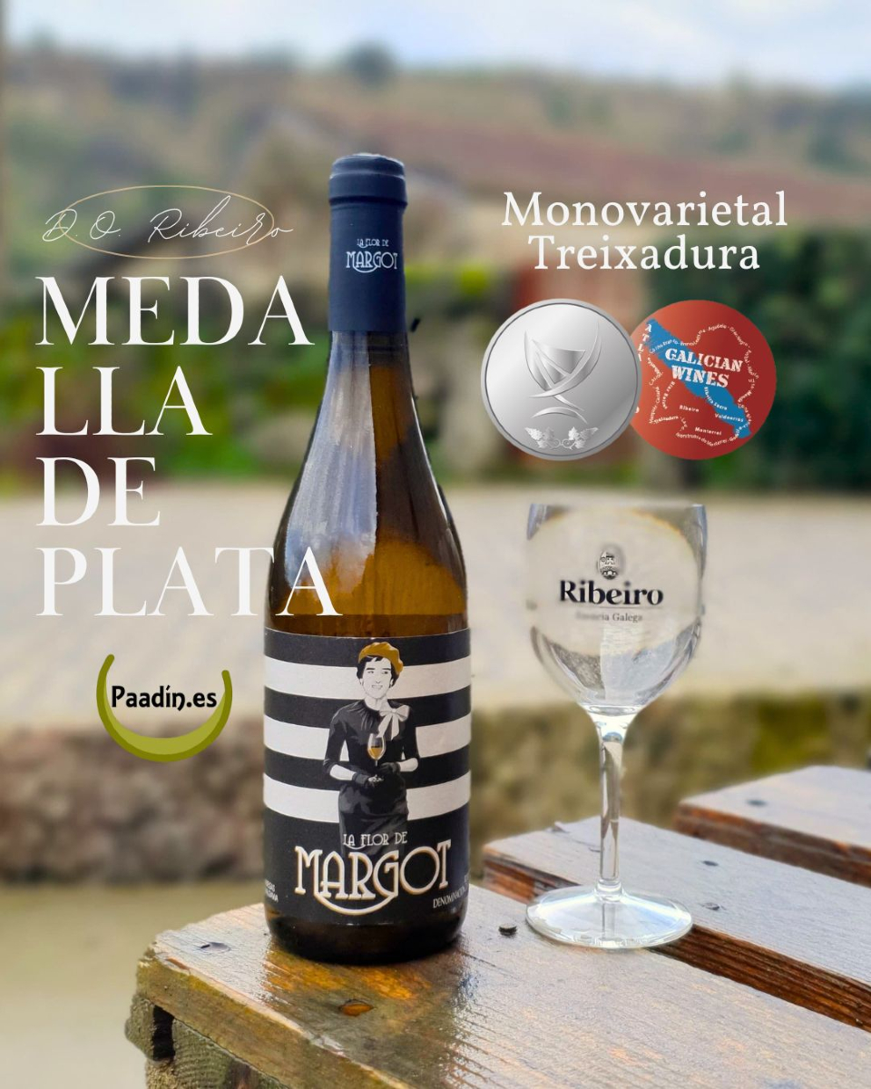 medalla de plata la flor de margot en la guía de vinos de galicia de paadin